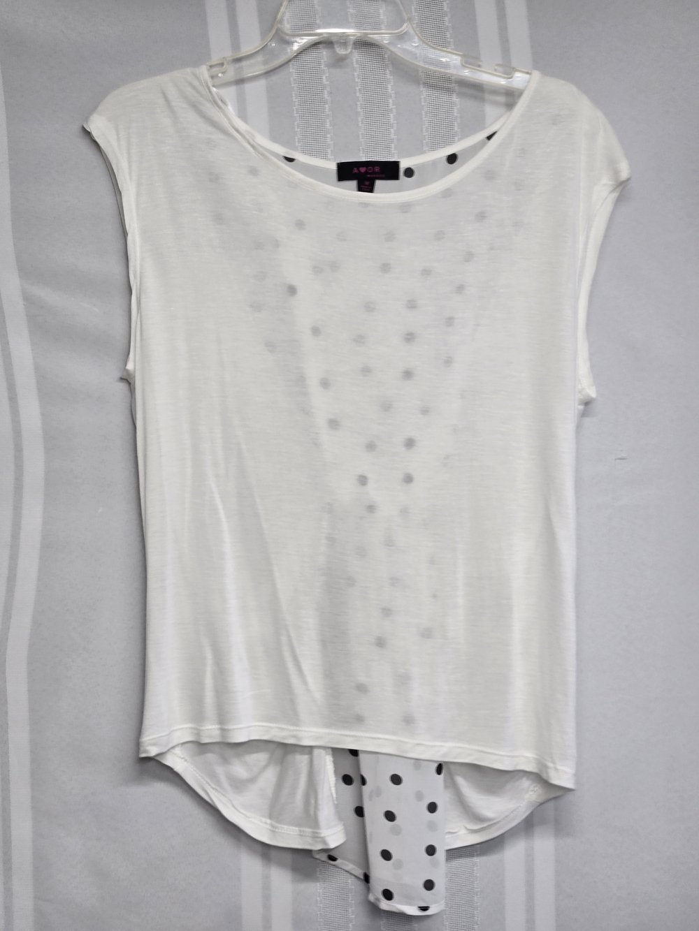 A HEART BASICS White Polka Dot Layered Tee / KNOT DETAIL ON BACK SIZE MD
